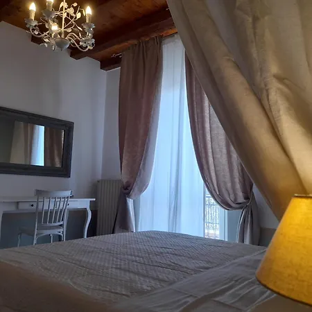 Sul - Trevignano 公寓 *